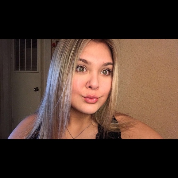 Meet your Posher, Riley - Picture 1 of 1